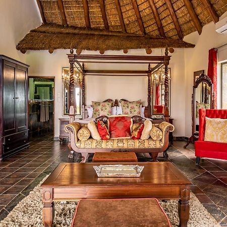 Zulu Nyala Game Lodge Хлухлуве Экстерьер фото