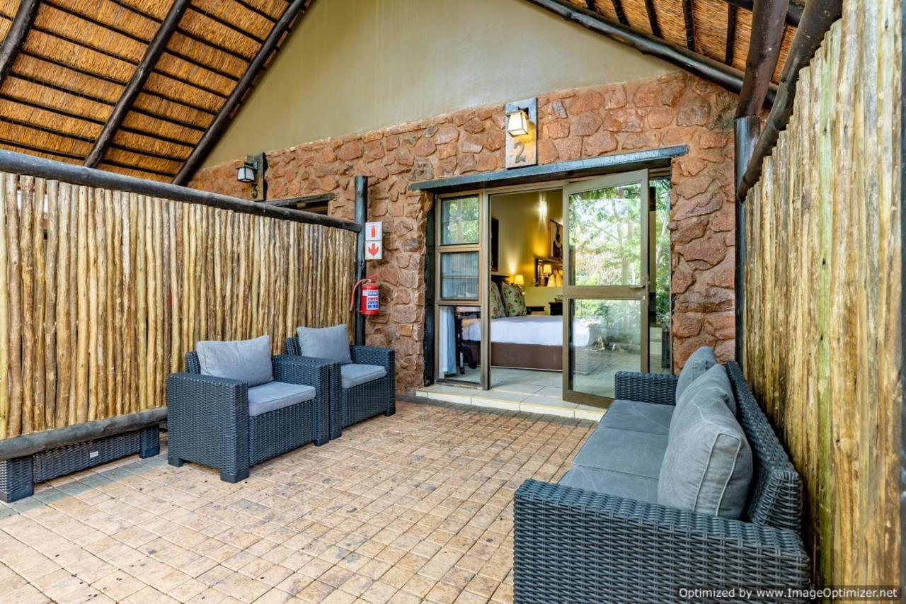 Zulu Nyala Game Lodge Хлухлуве Экстерьер фото