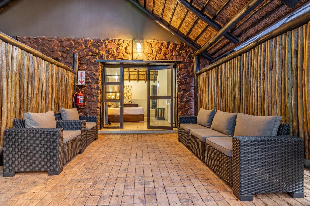 Zulu Nyala Game Lodge Хлухлуве Экстерьер фото